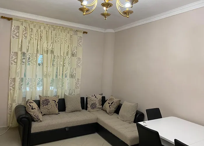 Coastal, 2-bedroom Unit Apartment *