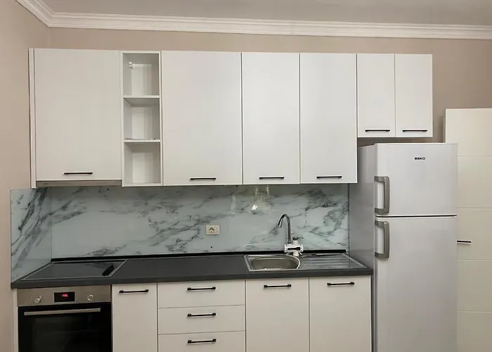 Coastal, 2-bedroom Unit Apartment Golem (Tirana)